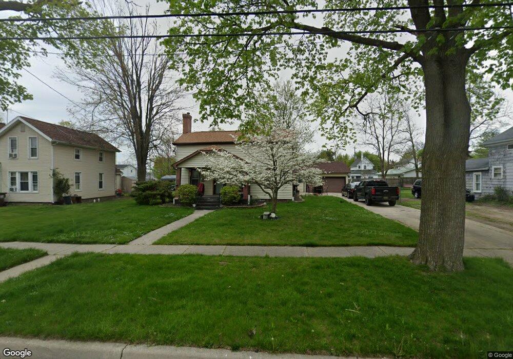 135 Chestnut St, Adrian, MI 49221 - photo 1