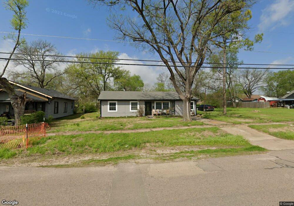 1219 Franklin Ave, Bonham, TX 75418 - photo 1