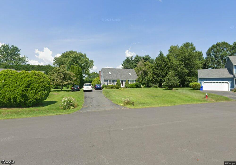 29 Meadowbrook Dr, Sunderland, MA 01375 - photo 1