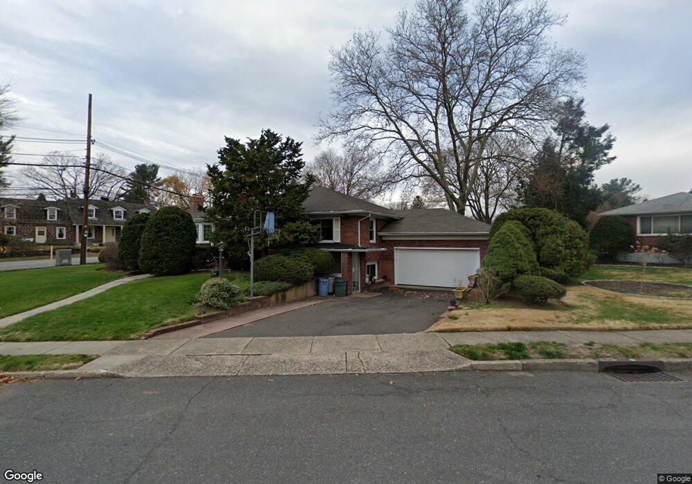 2 Chittenden Rd unit 1X, Fair Lawn, NJ 07410 - photo 1