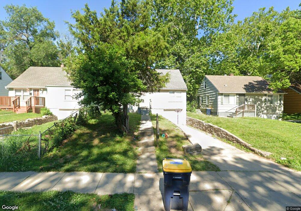 7116 Indiana Ave, Kansas City, MO 64132 - photo 1