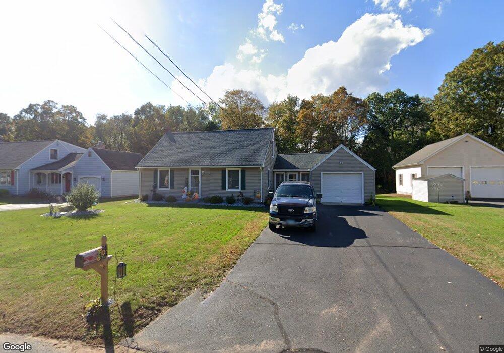 49 Maple Ridge Dr, Somers, CT 06071 - photo 1