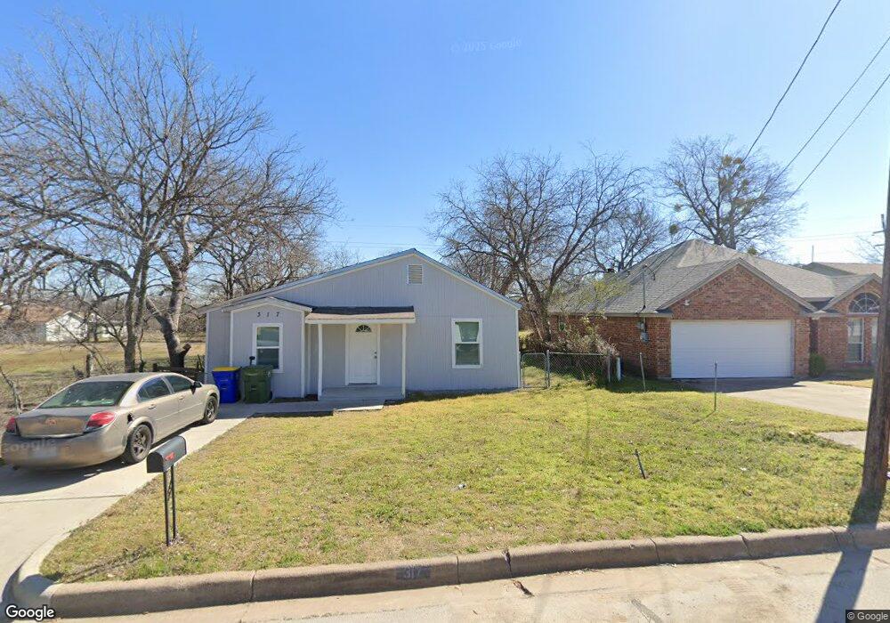 317 Meadow Park Dr, Fort Worth, TX 76108 - photo 1