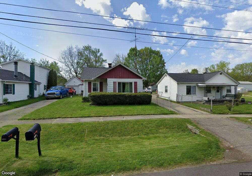 1065 W Scottwood Ave, Flint, MI 48507 - photo 1