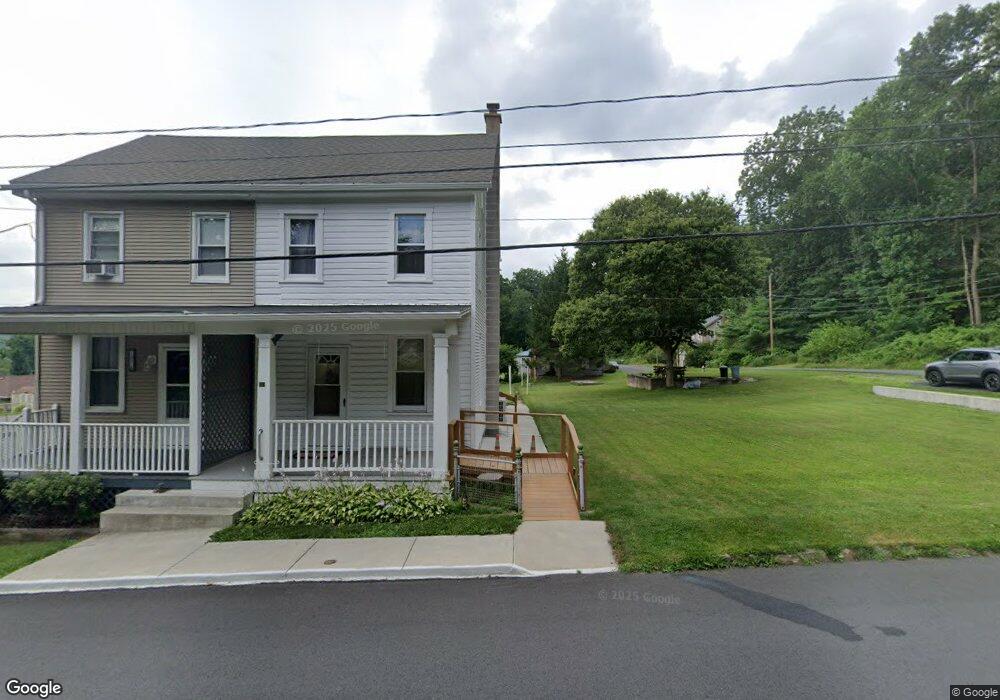 109 N Grant St, Williamstown, PA 17098 - photo 1