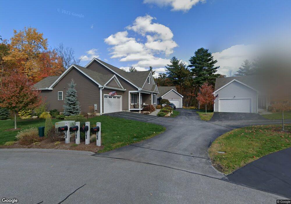 41 Maple Leaf Way, Manchester, NH 03102 - photo 1