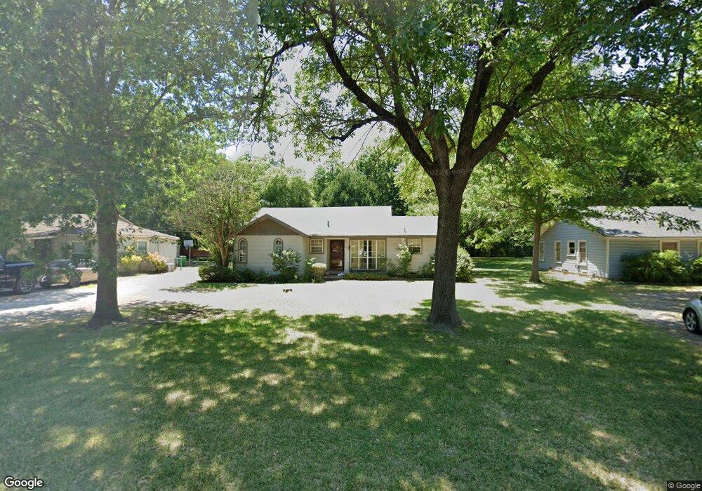 809 S Dixon St, Gainesville, TX 76240 - photo 1