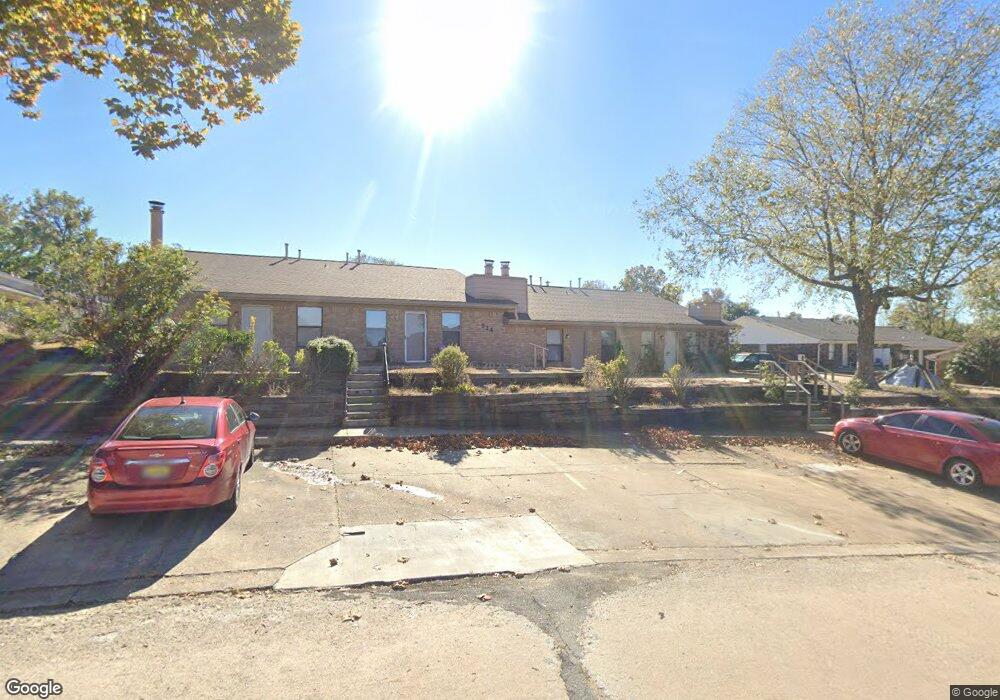 824 Hardy Springs Cir unit C, McAlester, OK 74501 - photo 1