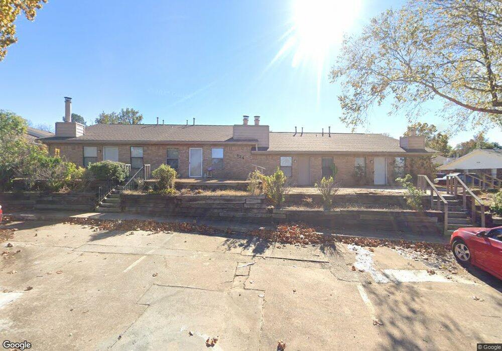 824 Hardy Springs Cir unit D, McAlester, OK 74501 - photo 1