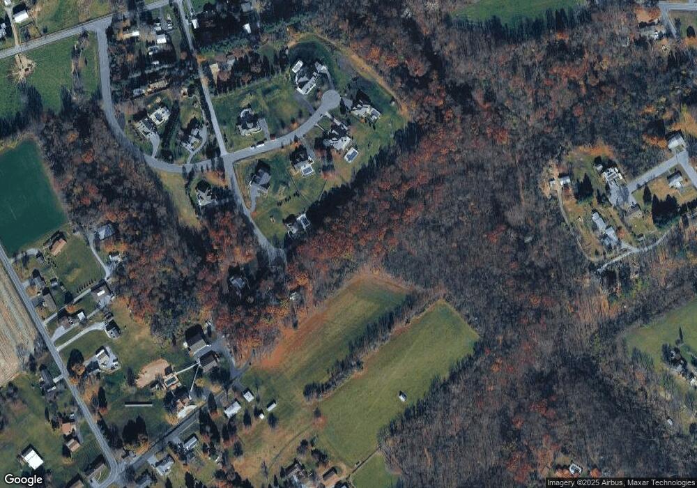 300 Eisenhower Rd, Palmyra, PA 17078 - photo 1