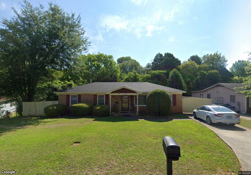 4236 Robinson Cir, Macon, GA 31204 - photo 1