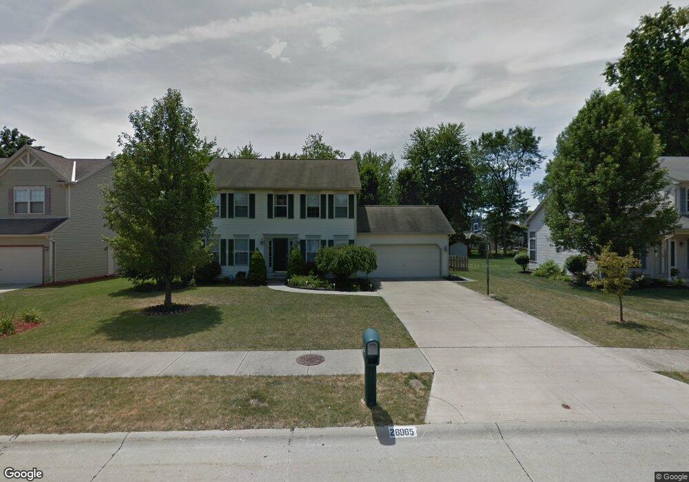 26965 Valeside Ln, Olmsted Falls, OH 44138 - photo 1