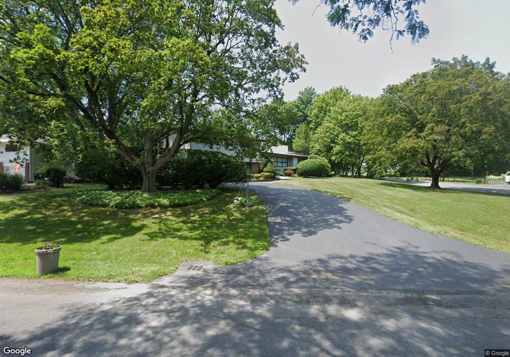 1129 Godfrey Ln, Schenectady, NY 12309 - photo 1