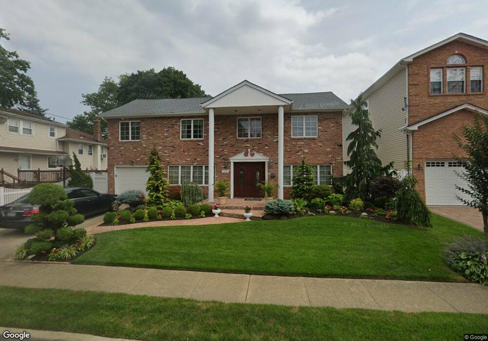 122 Brighton Way, Merrick, NY 11566 - photo 1