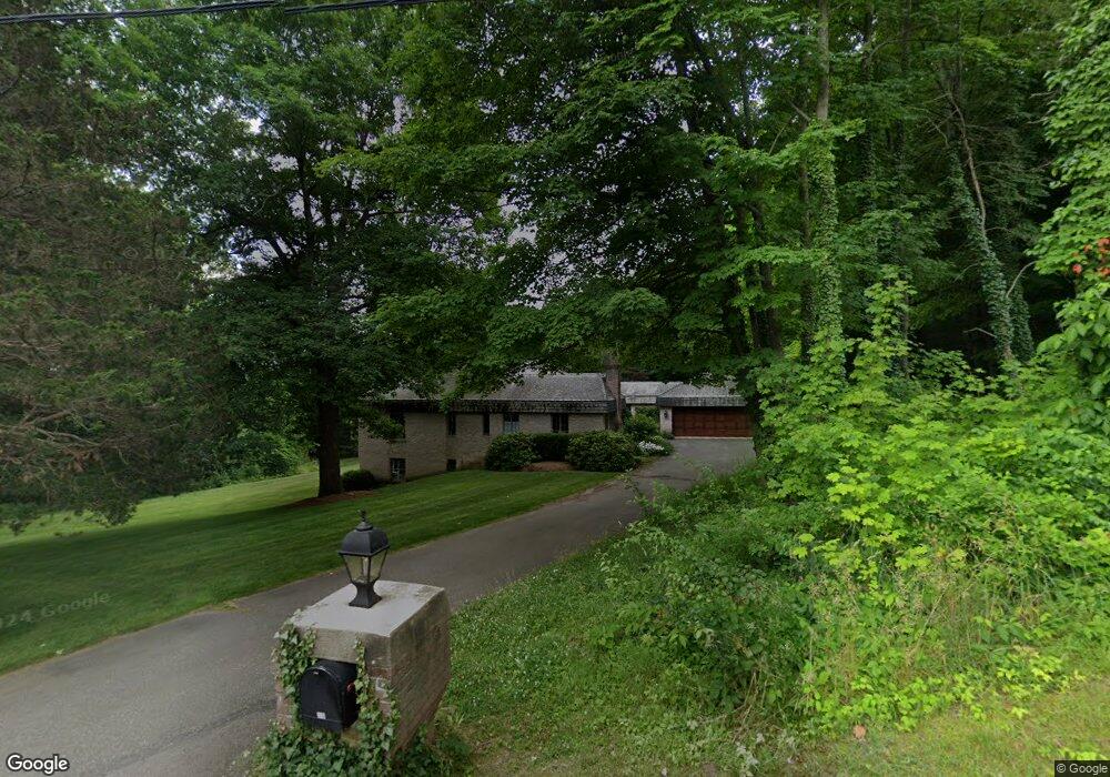 29 Juniper Rd, Bloomfield, CT 06002 - photo 1