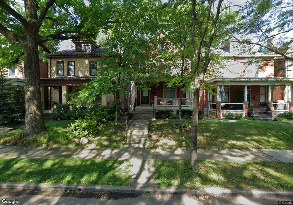 635 Wilson Ave, Columbus, OH 43205 - photo 1