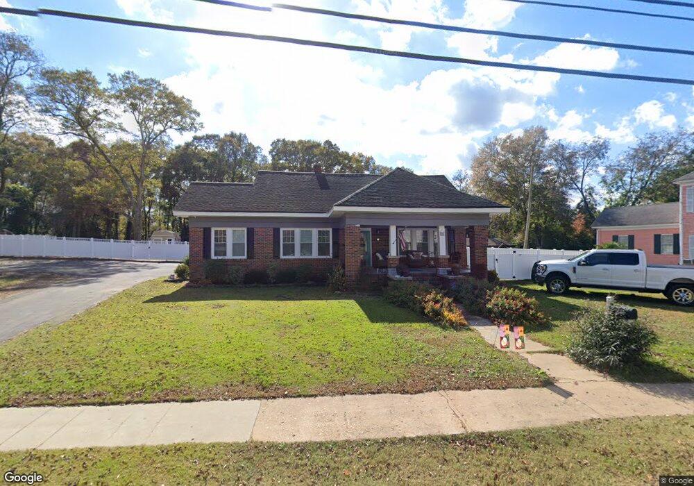 503 Forsyth St, Barnesville, GA 30204 - photo 1