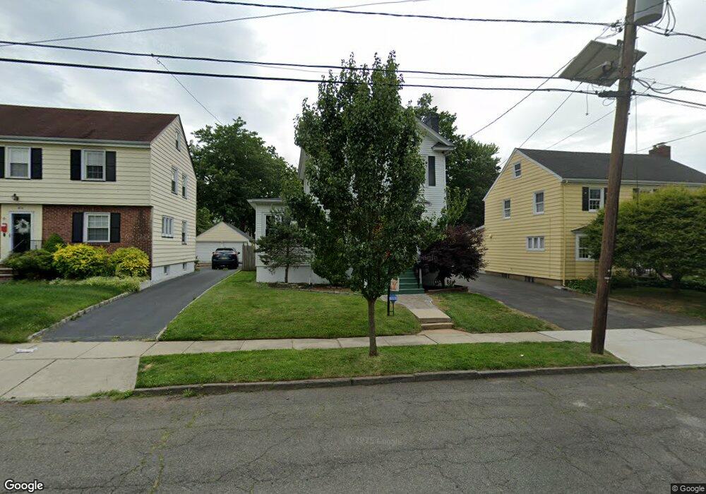 426 W Meadow Ave unit 1, Rahway, NJ 07065 - photo 1