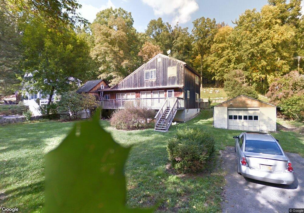 18 Breezy Park Rd, Putnam Valley, NY 10579 - photo 1