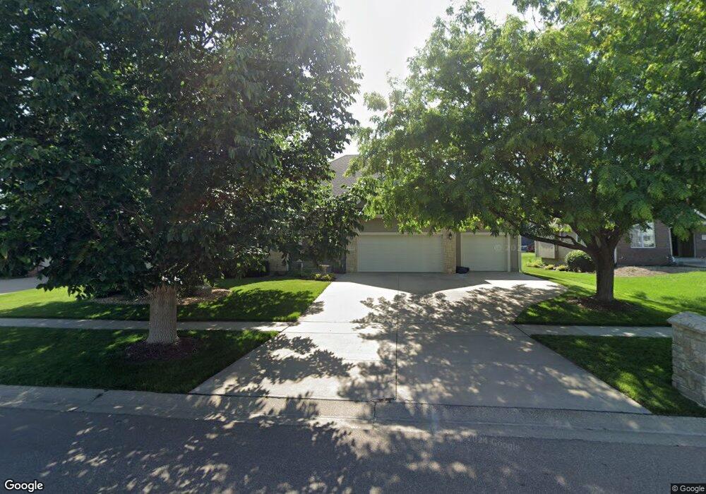 2725 SW Lagito Dr, Topeka, KS 66614 - photo 1