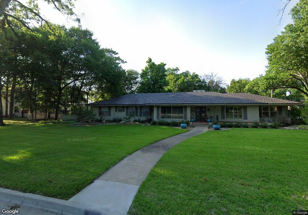 1805 Stanley St SW, Ardmore, OK 73401 - photo 1