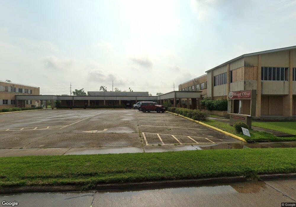 715 N Goss Blvd N, Lake Charles, LA 70601 - photo 1