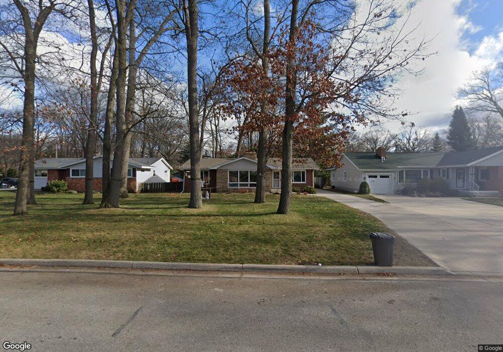 3122 Riverside Dr, Port Huron, MI 48060 - photo 1