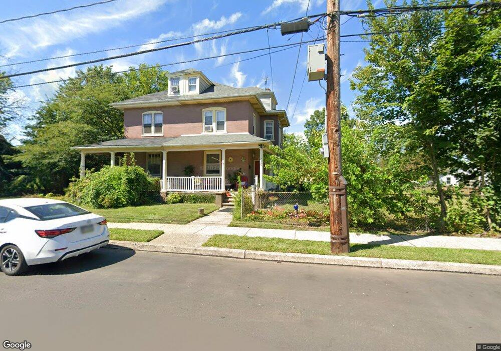 626 Walnut St, Lansdale, PA 19446 - photo 1