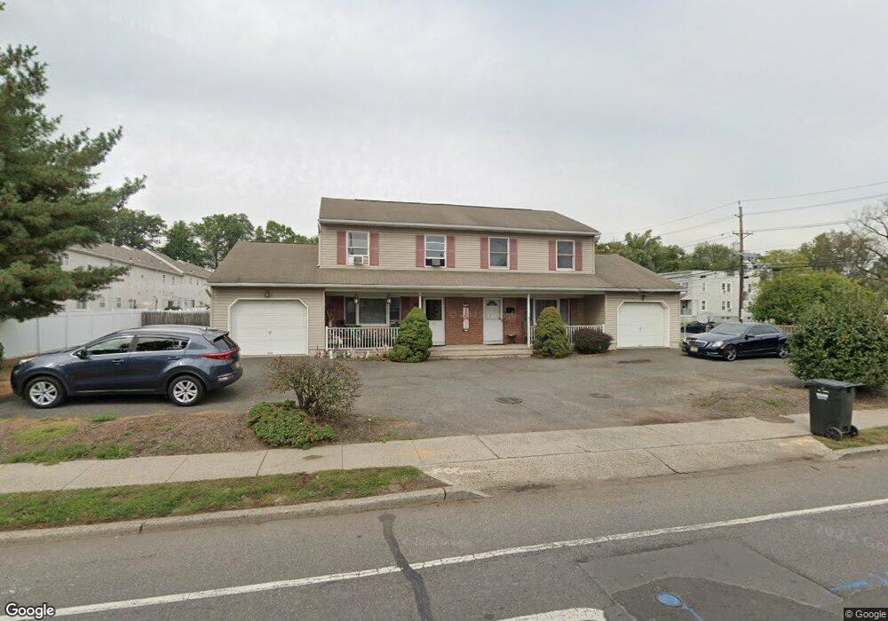 604 Grove St, Dunellen, NJ 08812 - photo 1