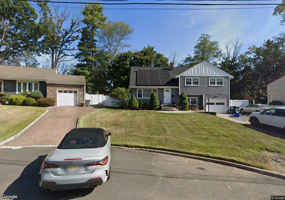 214 Stahls Way, North Plainfield, NJ 07060 - photo 1