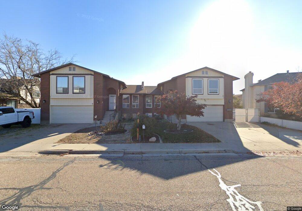 5545 S 2100 W unit 11, Roy, UT 84067 - photo 1