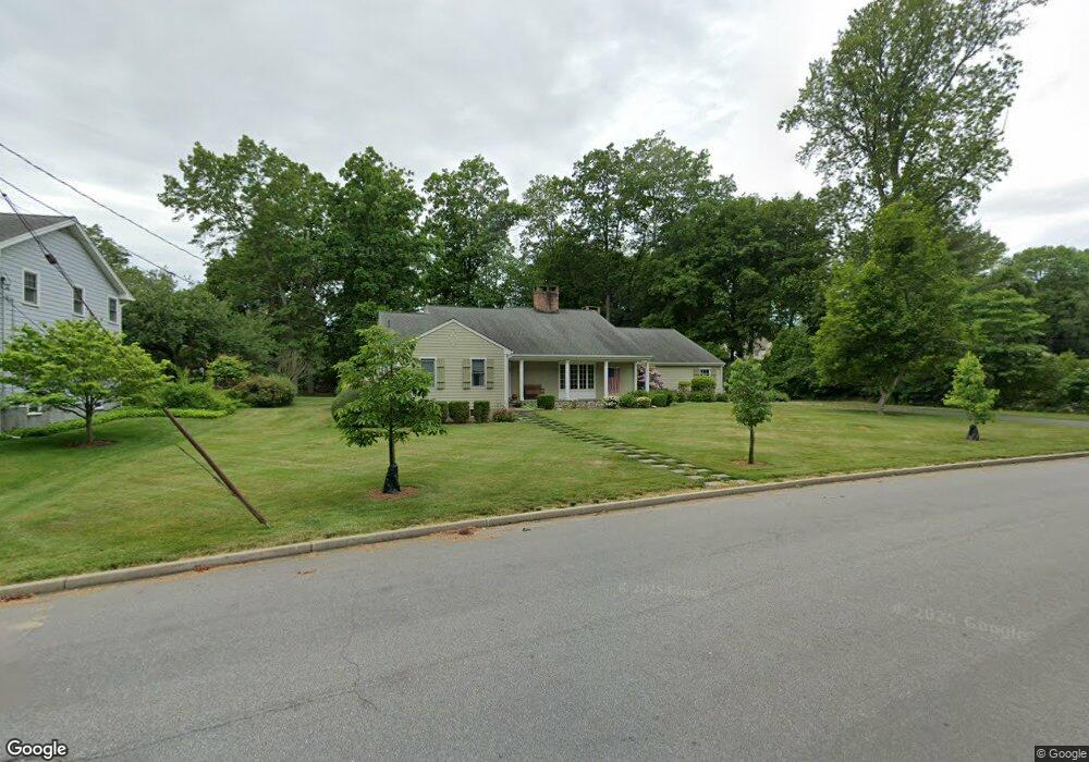 281 Ferncliff Rd, Fairfield, CT 06825 - photo 1