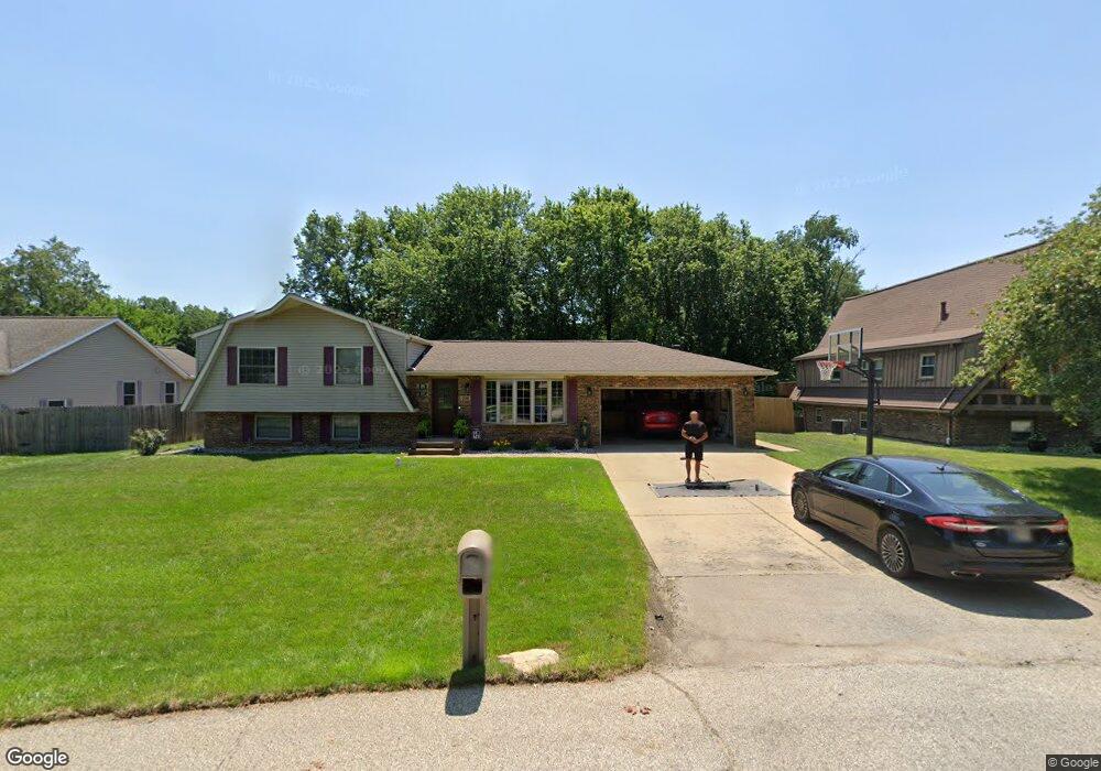 214 Meadowlark Ln, La Porte, IN 46350 - photo 1