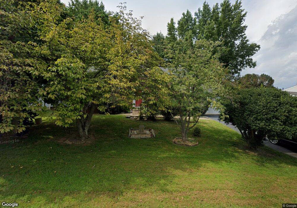 15113 Joshua Tree Rd, North Potomac, MD 20878 - photo 1