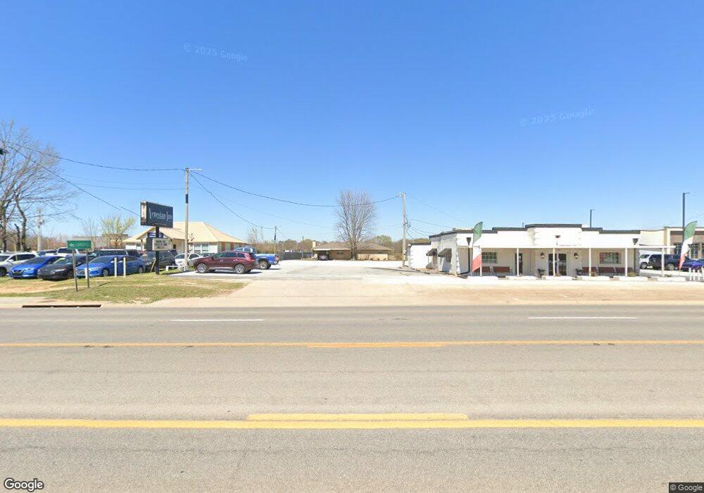 630 W Henri de Tonti Blvd, Tontitown, AR 72762 - photo 1