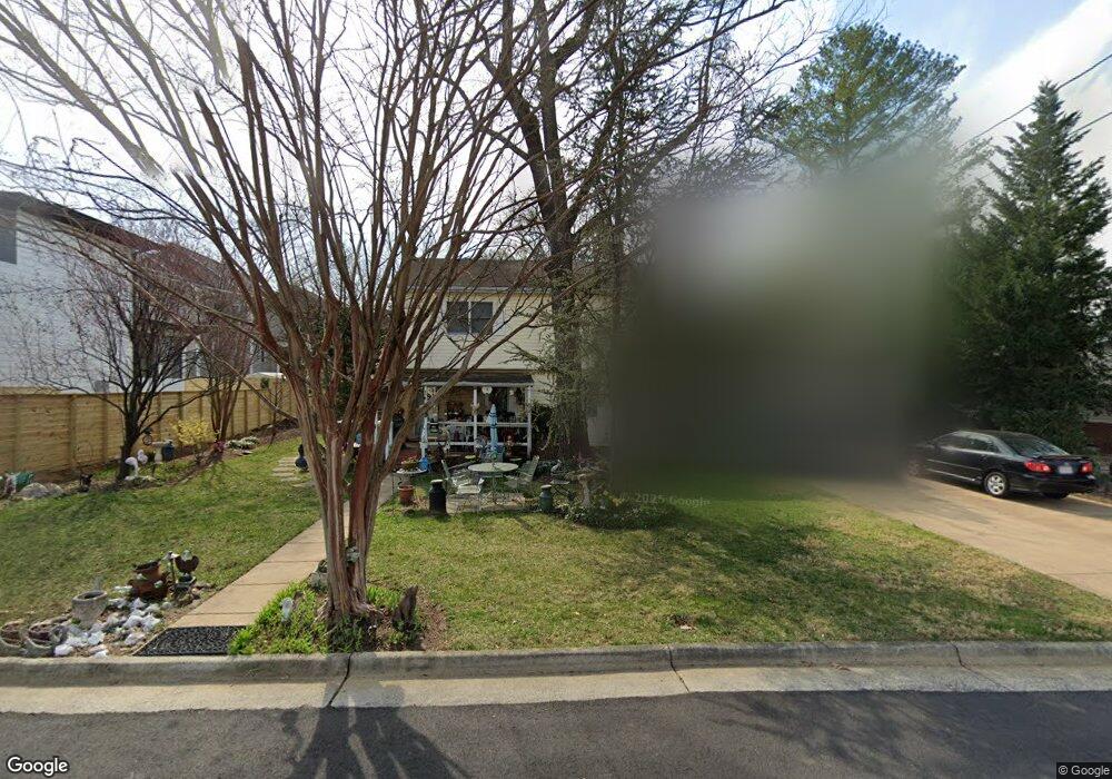 2215 Boxwood Dr, Falls Church, VA 22043 - photo 1