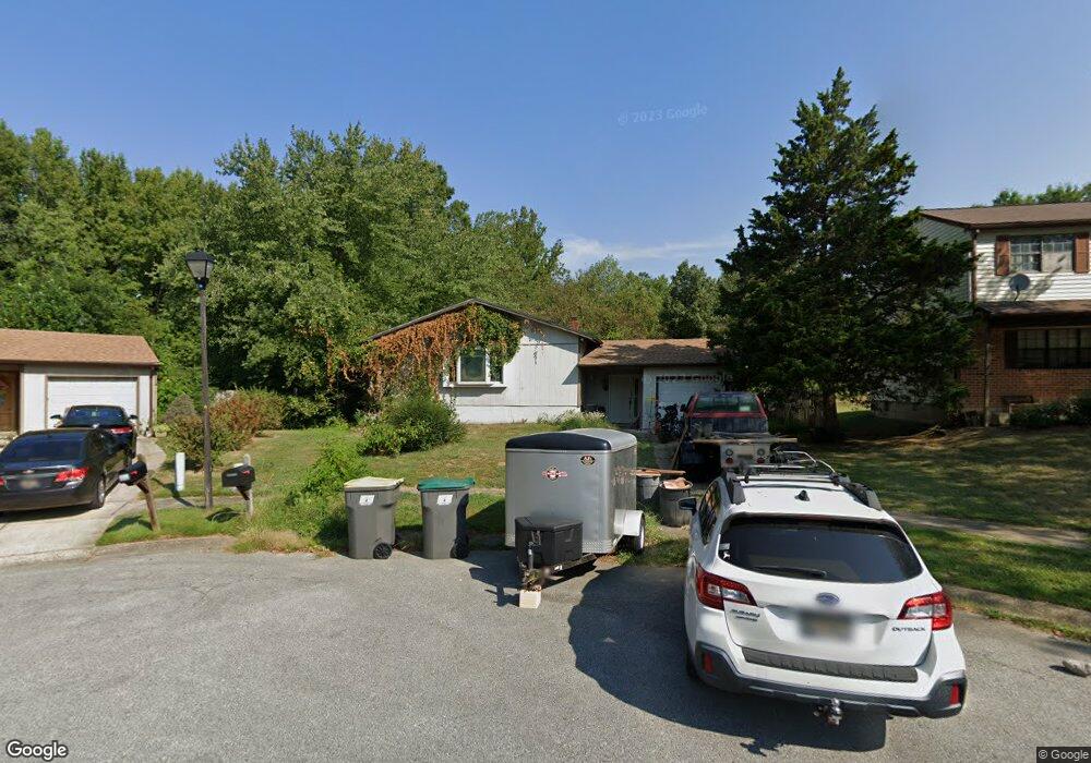 8 Regal Ct, Newark, DE 19713 - photo 1