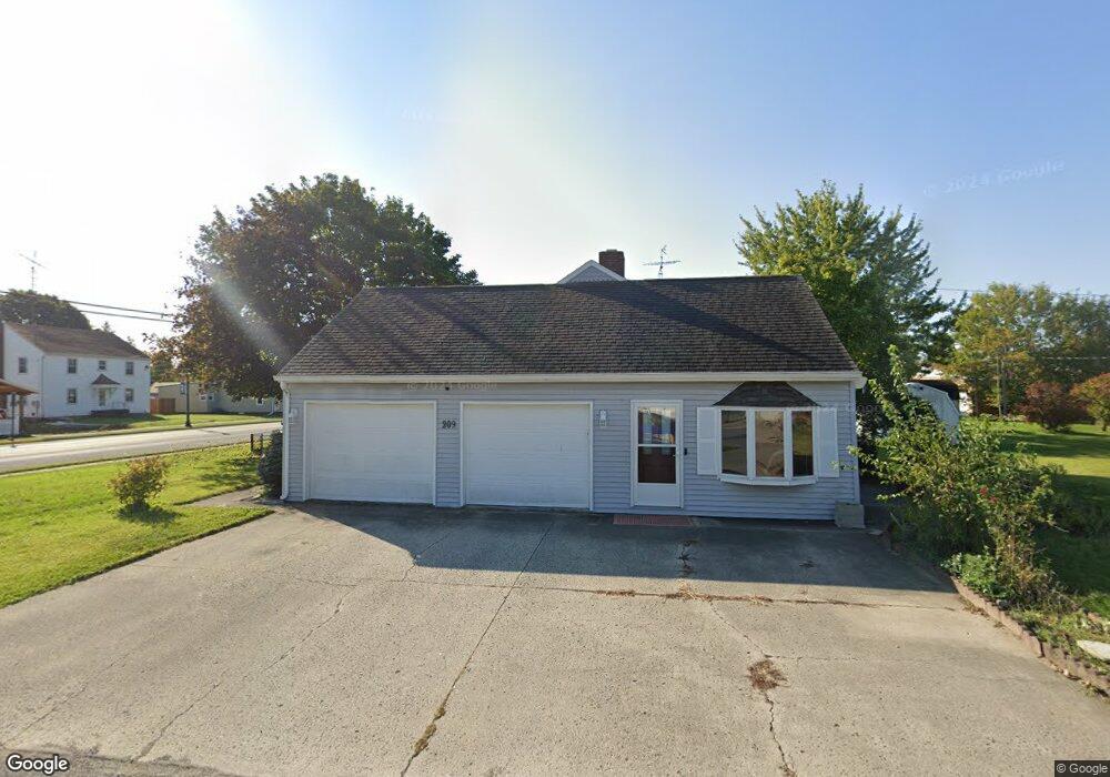 209 N Westminster St, Waynesfield, OH 45896 - photo 1