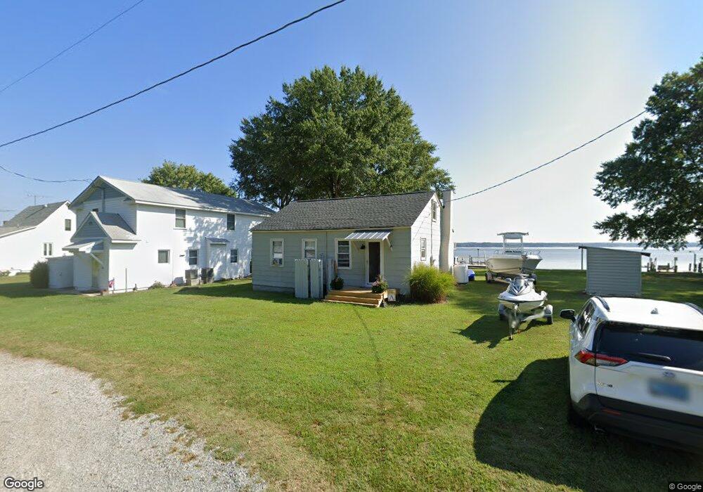 151 Lands End Rd, Tappahannock, VA 22560 - photo 1