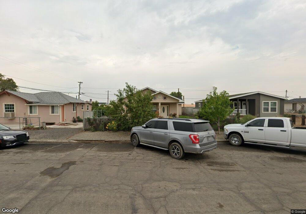 690 Monroe St, Winnemucca, NV 89445 - photo 1