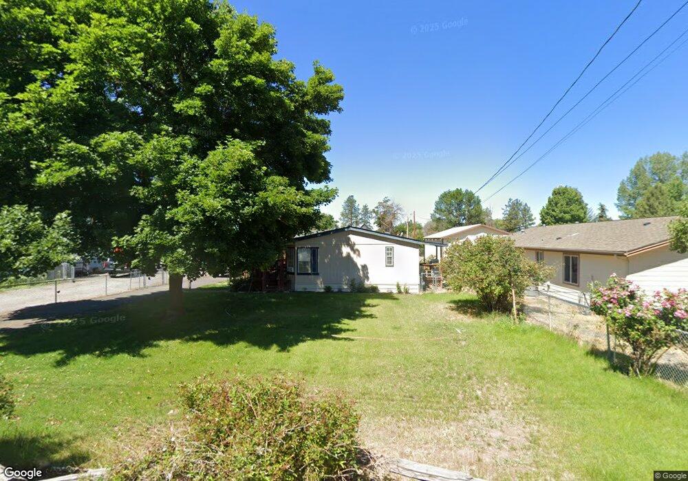 1402 Kane St, Klamath Falls, OR 97603 - photo 1