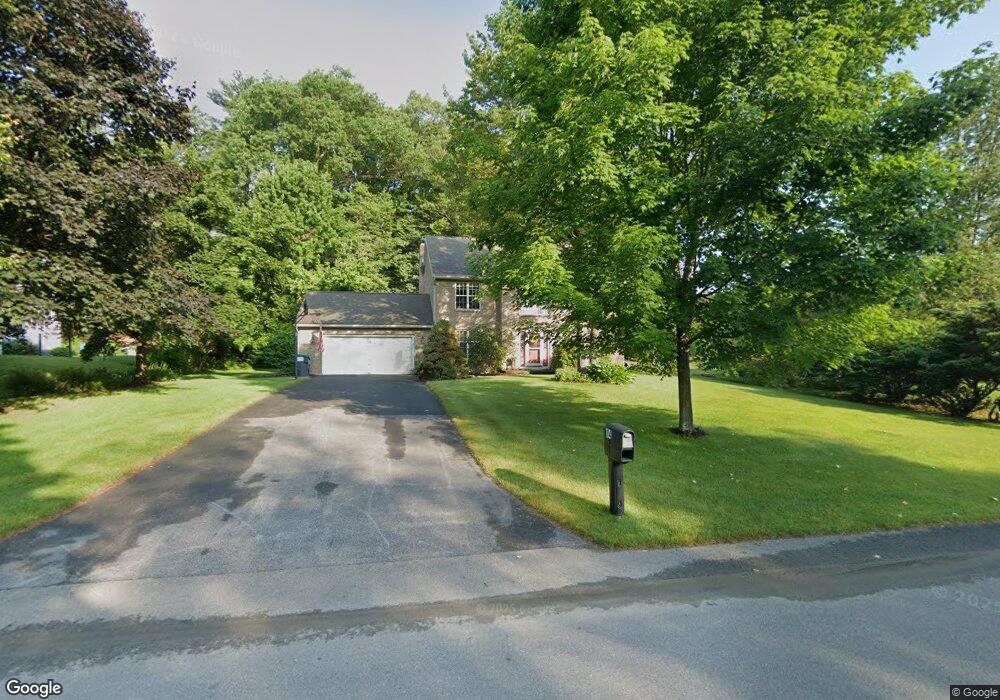 14 Pinecrest Dr, Schenectady, NY 12309 - photo 1