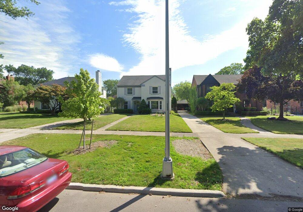 1342 Whittier Rd, Grosse Pointe Park, MI 48230 - photo 1