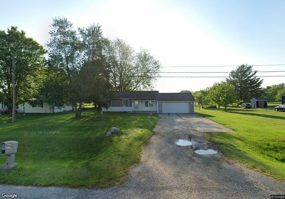 9066 N Genesee Rd, Mount Morris, MI 48458 - photo 1
