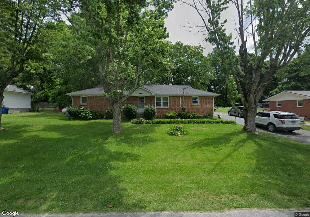364 Walker St, Manchester, TN 37355 - photo 1