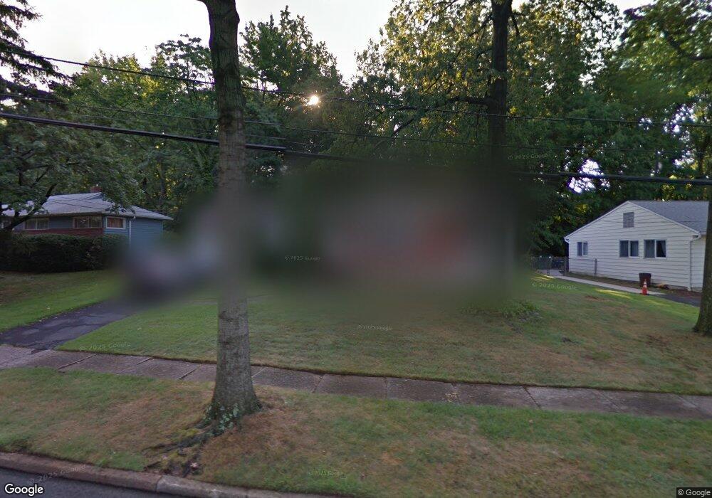 208 Zabriskie Place, River Edge, NJ 07661 - photo 1