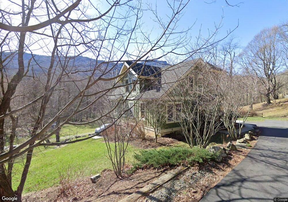209 Sunshine Dr, Banner Elk, NC 28604 - photo 1