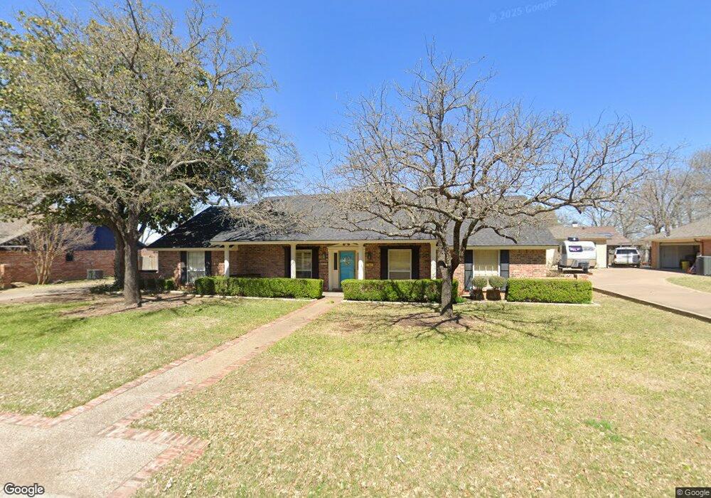 808 Shady Creek Ct, Cleburne, TX 76033 - photo 1