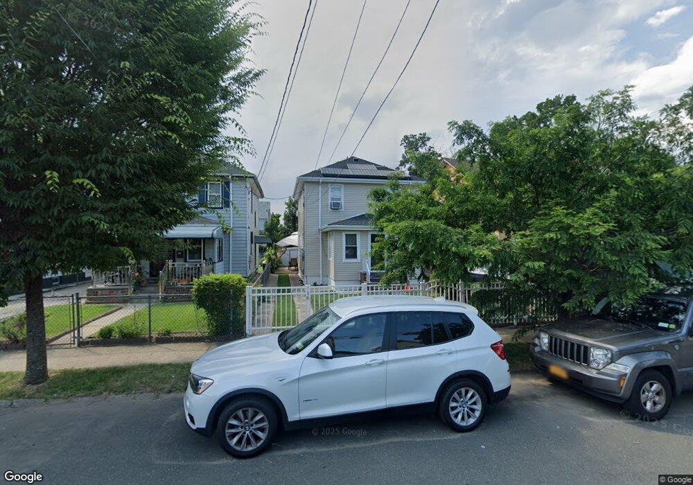 9440 201st St, Hollis, NY 11423 - photo 1