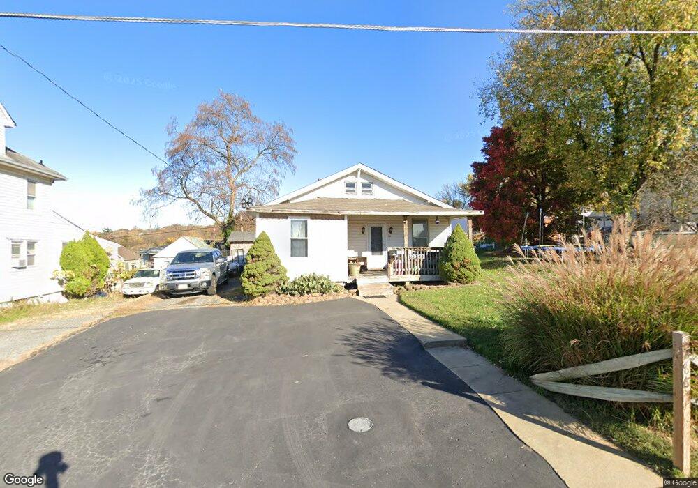 286 Lavern Ave, Halethorpe, MD 21227 - photo 1